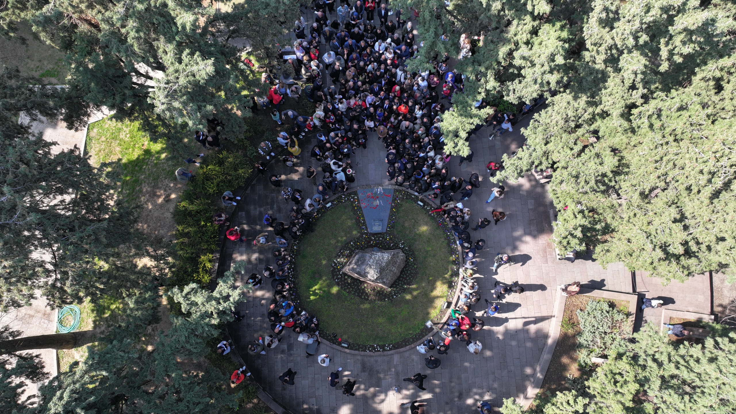 CHP'nin Cumhurbaşkanı aday adayı İmamoğlu İzmir'de