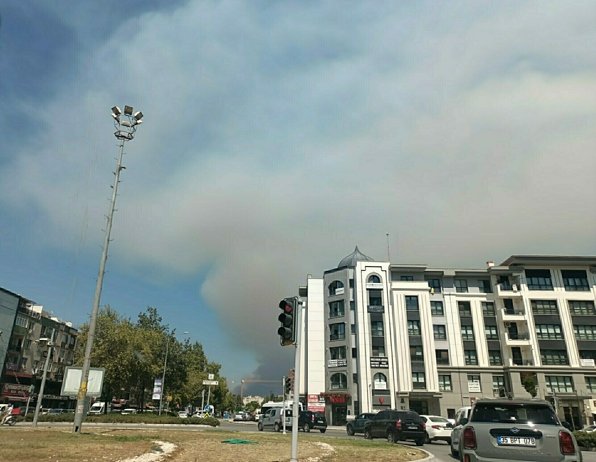 Bornova'da orman yangını!