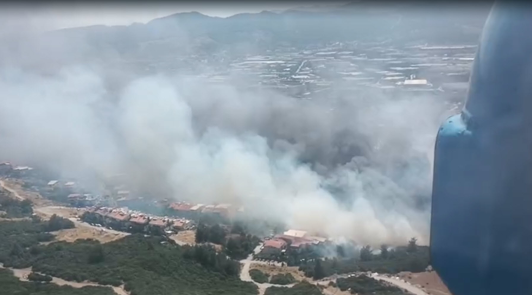 İzmir'de 2 ayrı noktada orman yangını 