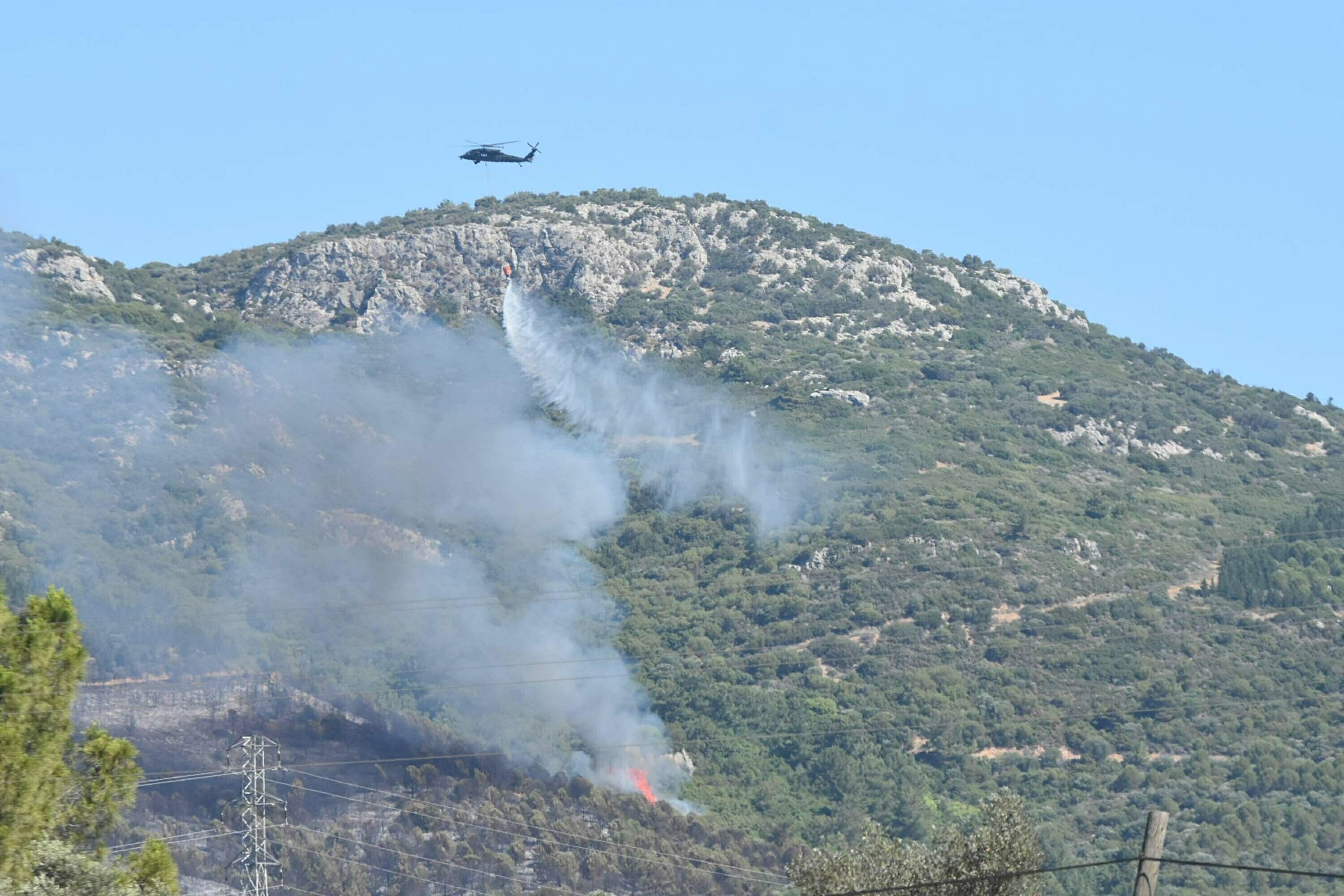 İzmir'deki orman yangını 3'üncü gününde; Yanan alanlar havadan görüntülendi