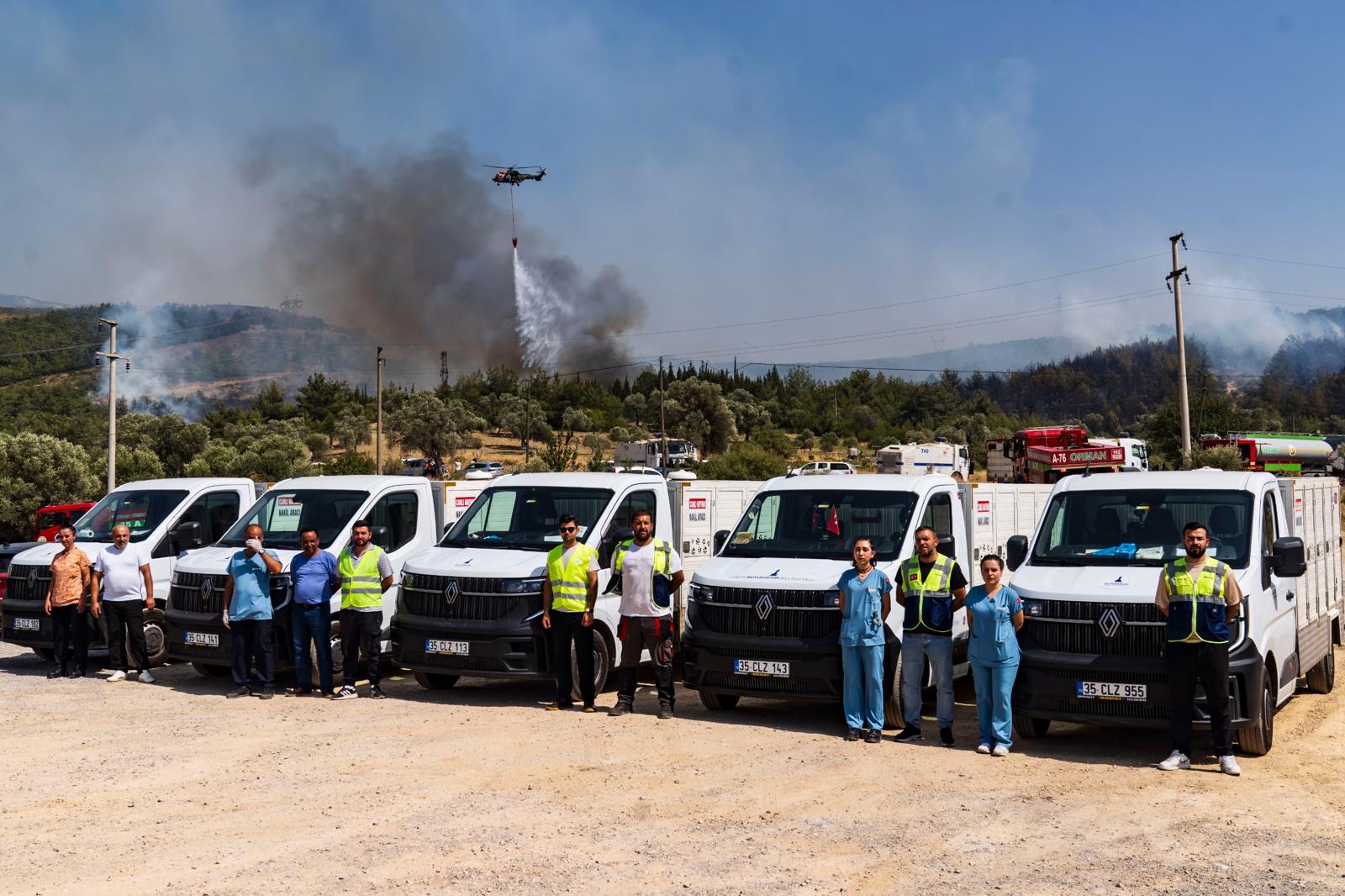 Bornova ve Buca'da orman yangını