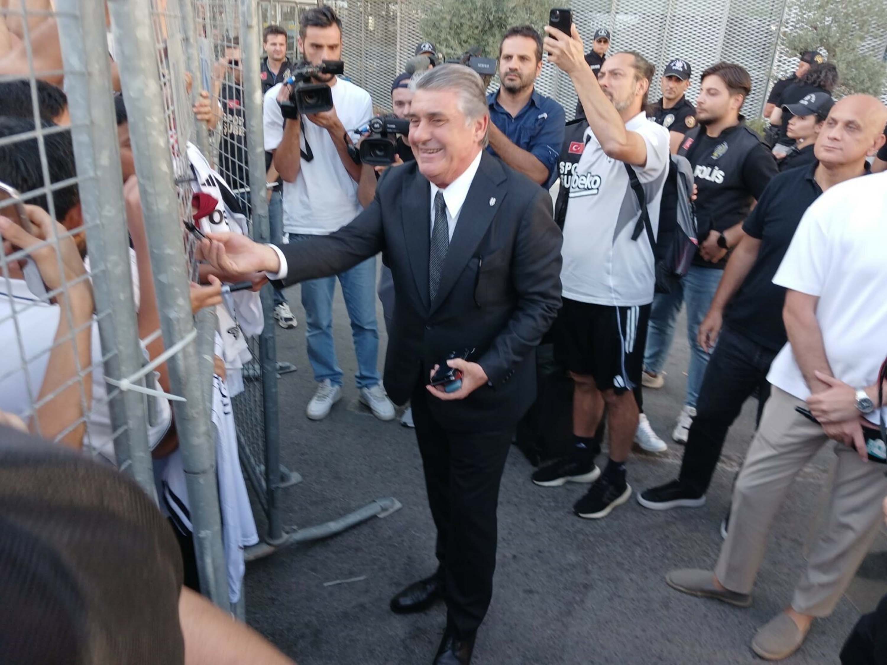 Beşiktaş, İzmir'e geldi