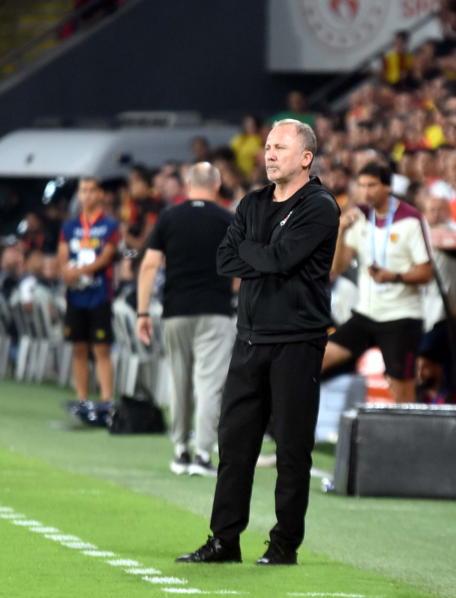 Göztepe-Beşiktaş maçınan özel kareler...