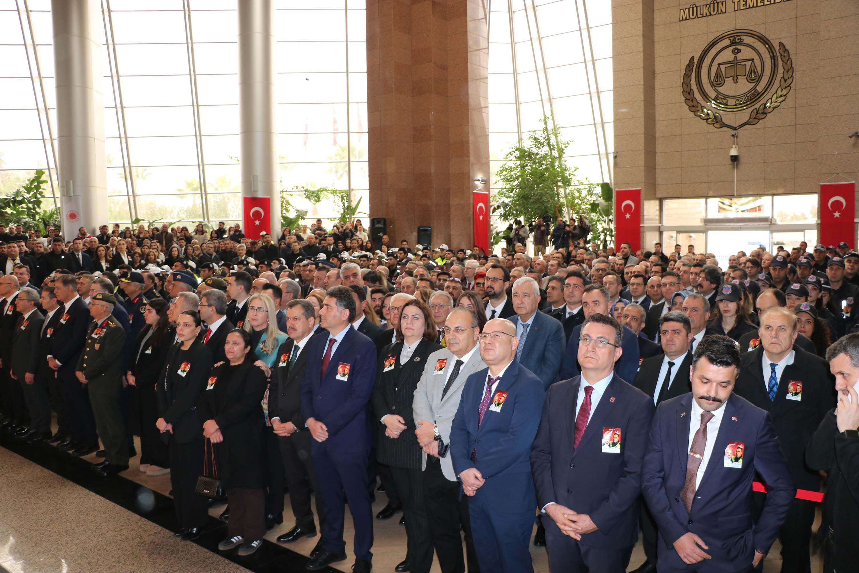 Şehit Fethi Sekin ve Musa Can için İzmir'de anma
