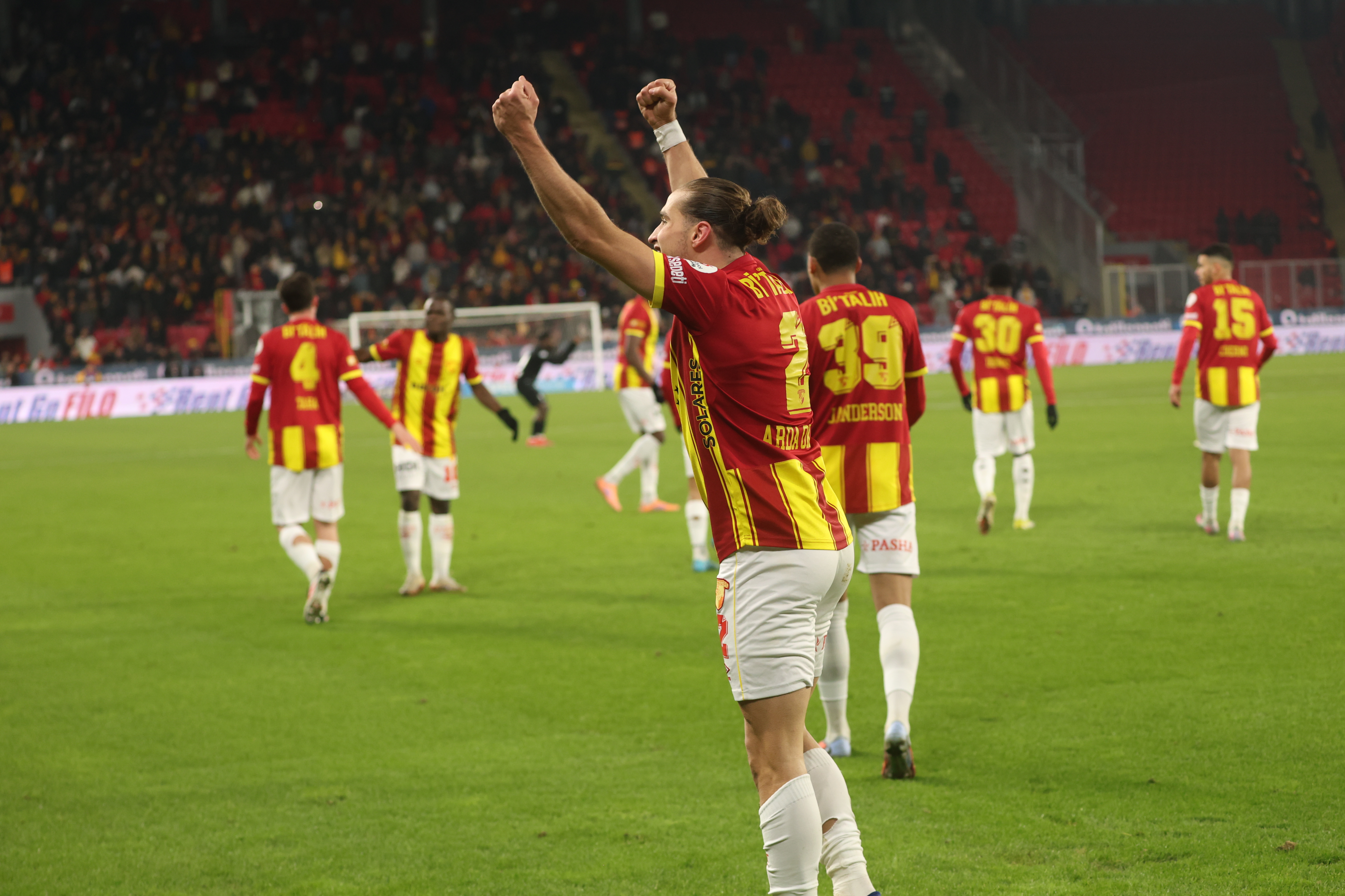 Göztepe-Çaykur Rizespor maçından kareler