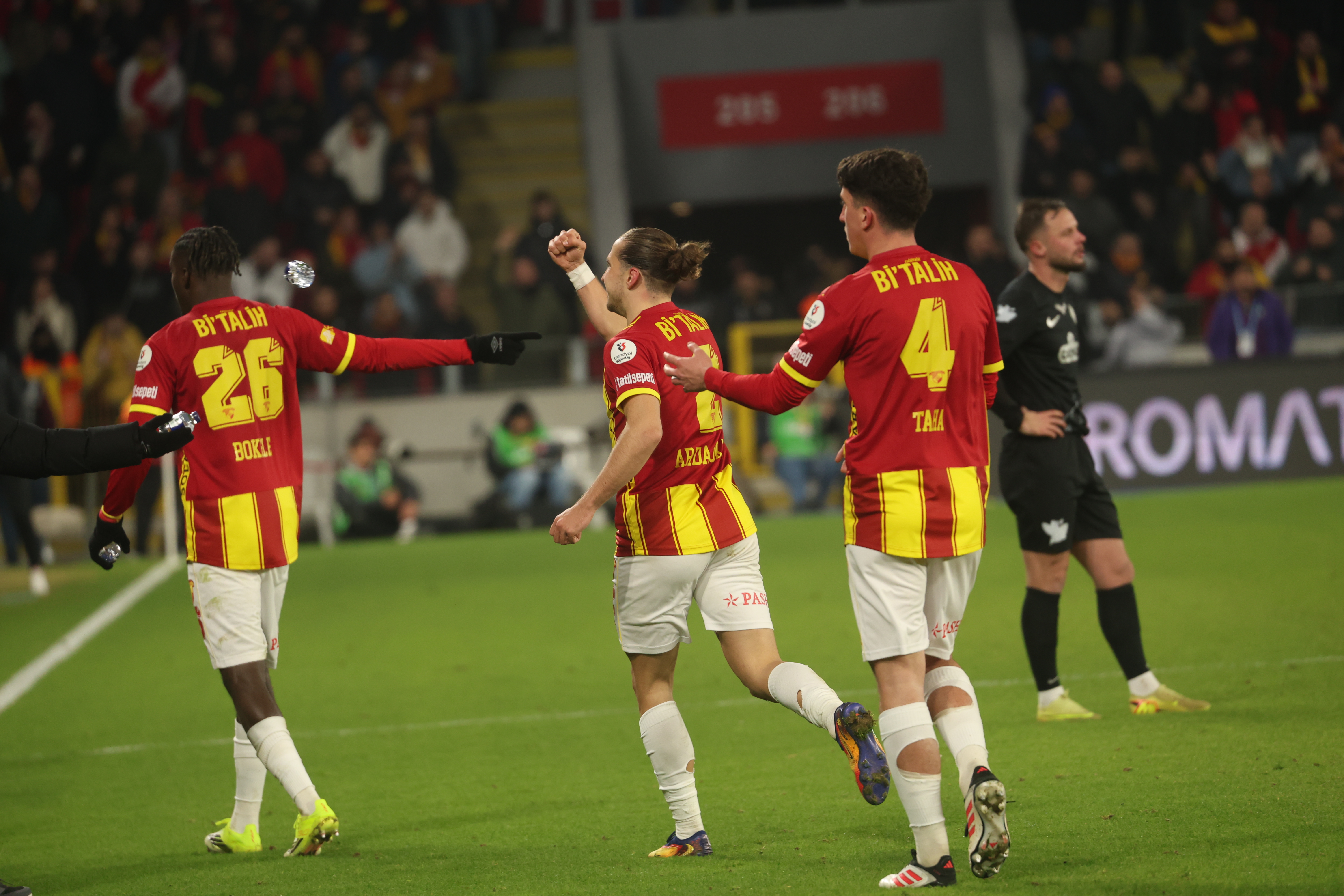 Göztepe-Çaykur Rizespor maçından kareler