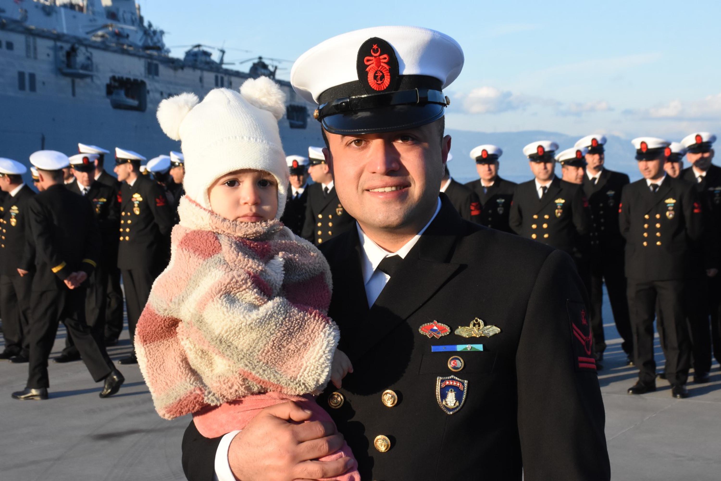 Anadolu Türk Deniz Görev Kuvveti, NATO görevine uğurlandı