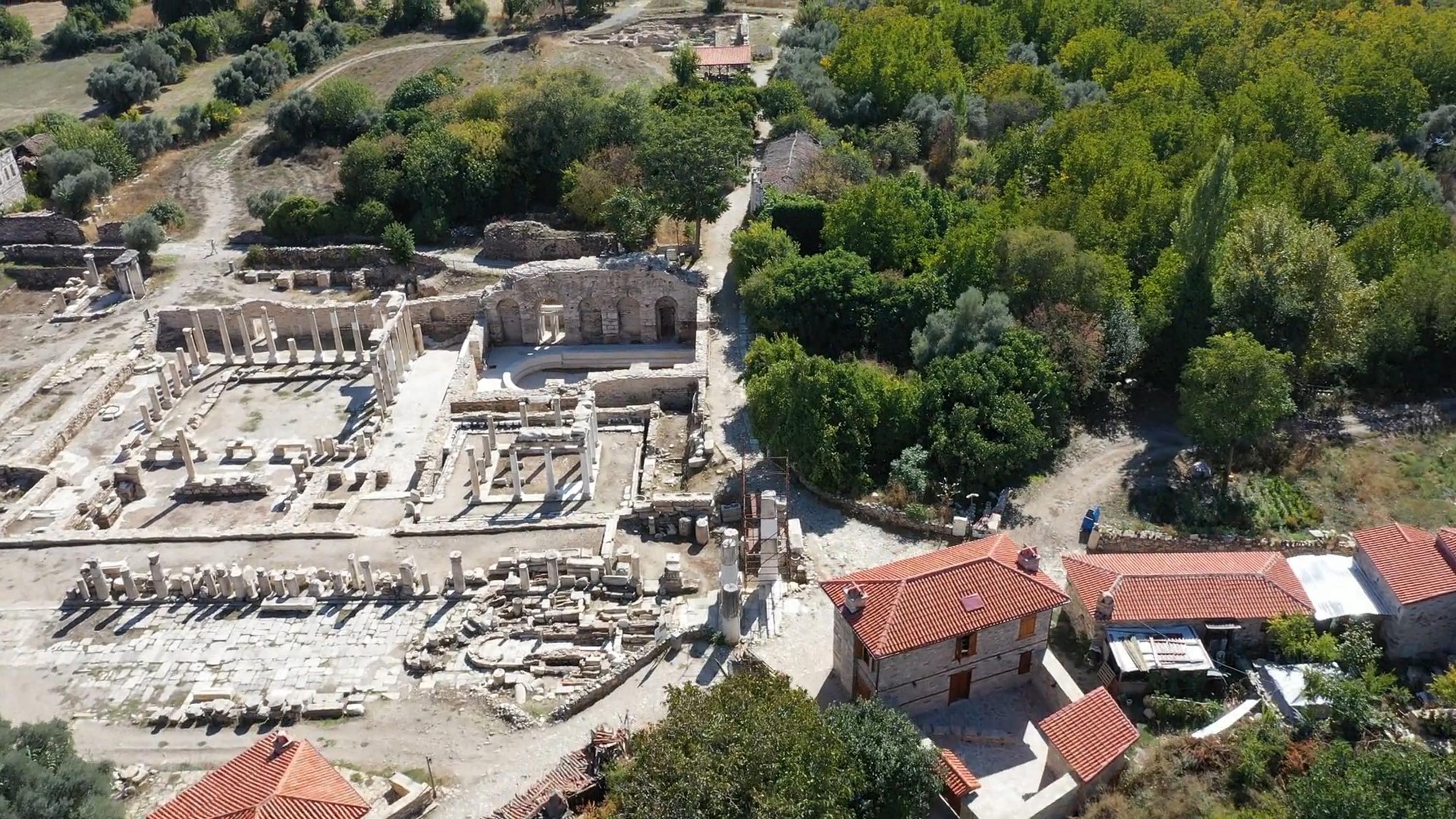 3 bin 500 yıllık Stratonikeia Antik Kenti havadan görüntülendi 