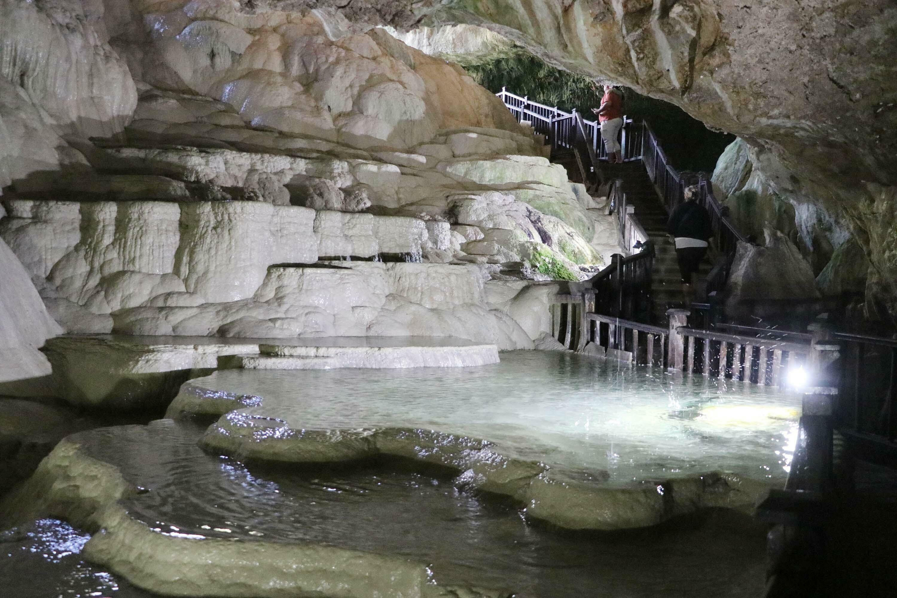 Yeraltındaki Pamukkale'ye ilgi giderek artıyor