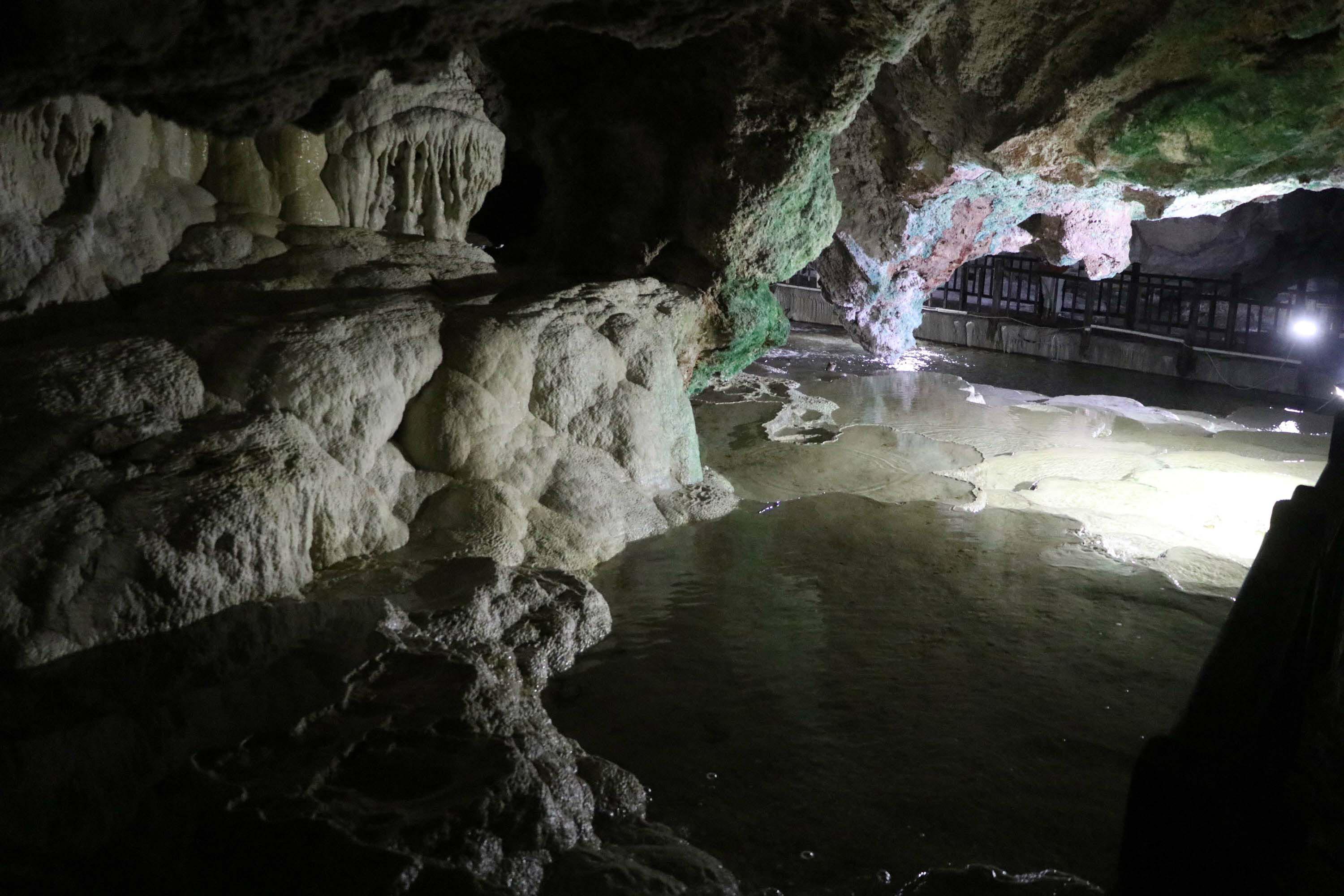 Yeraltındaki Pamukkale'ye ilgi giderek artıyor