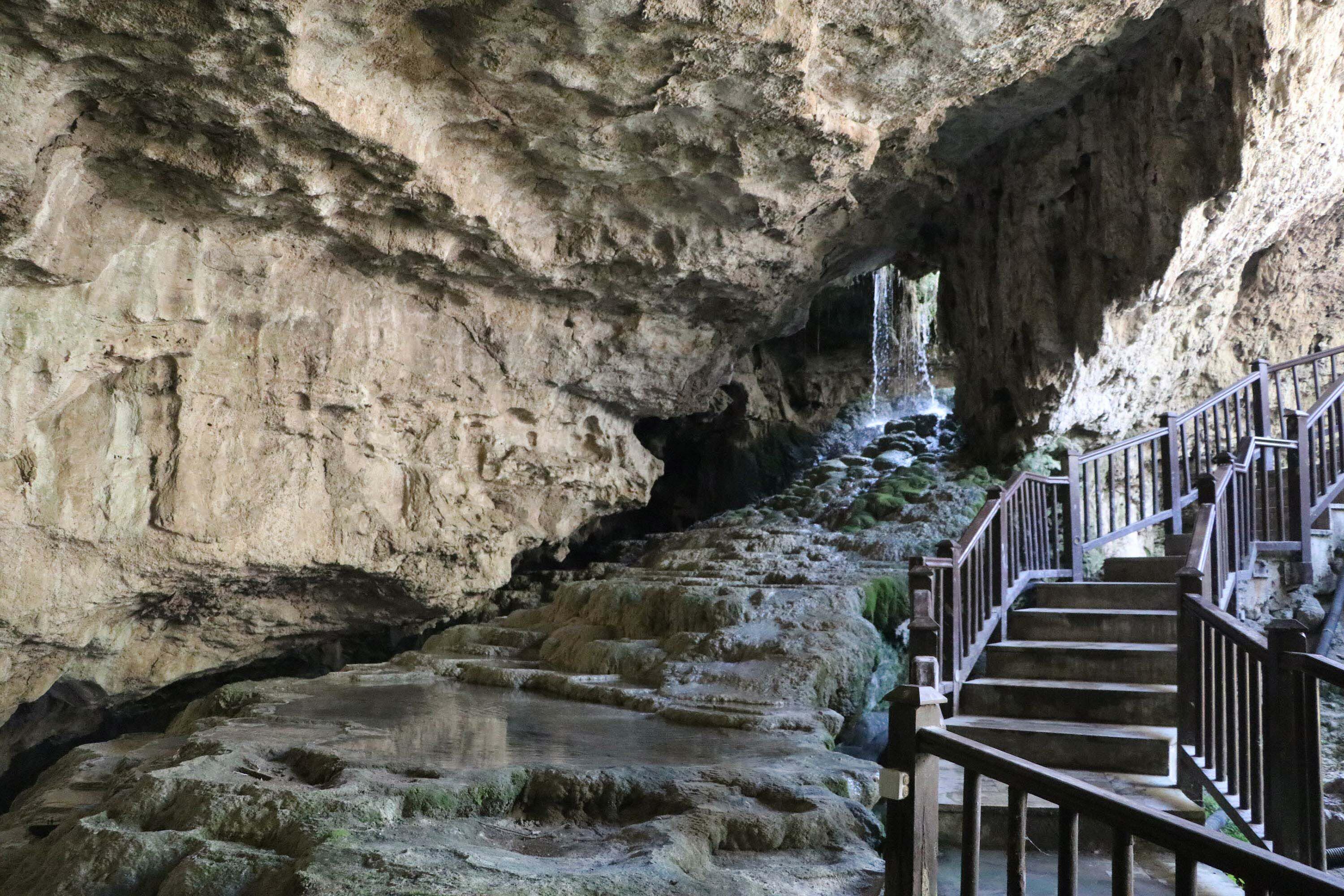 Yeraltındaki Pamukkale'ye ilgi giderek artıyor