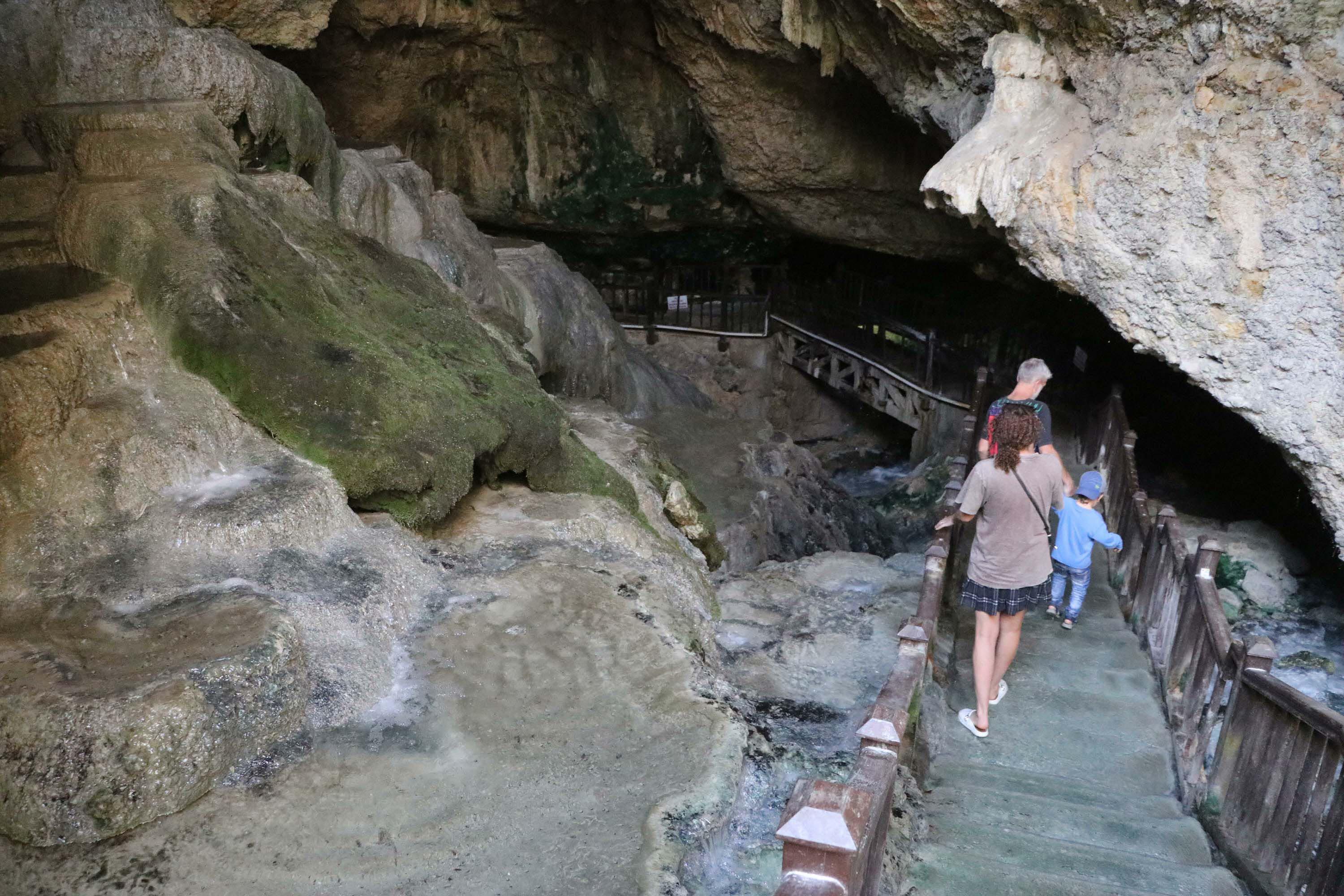 Yeraltındaki Pamukkale'ye ilgi giderek artıyor