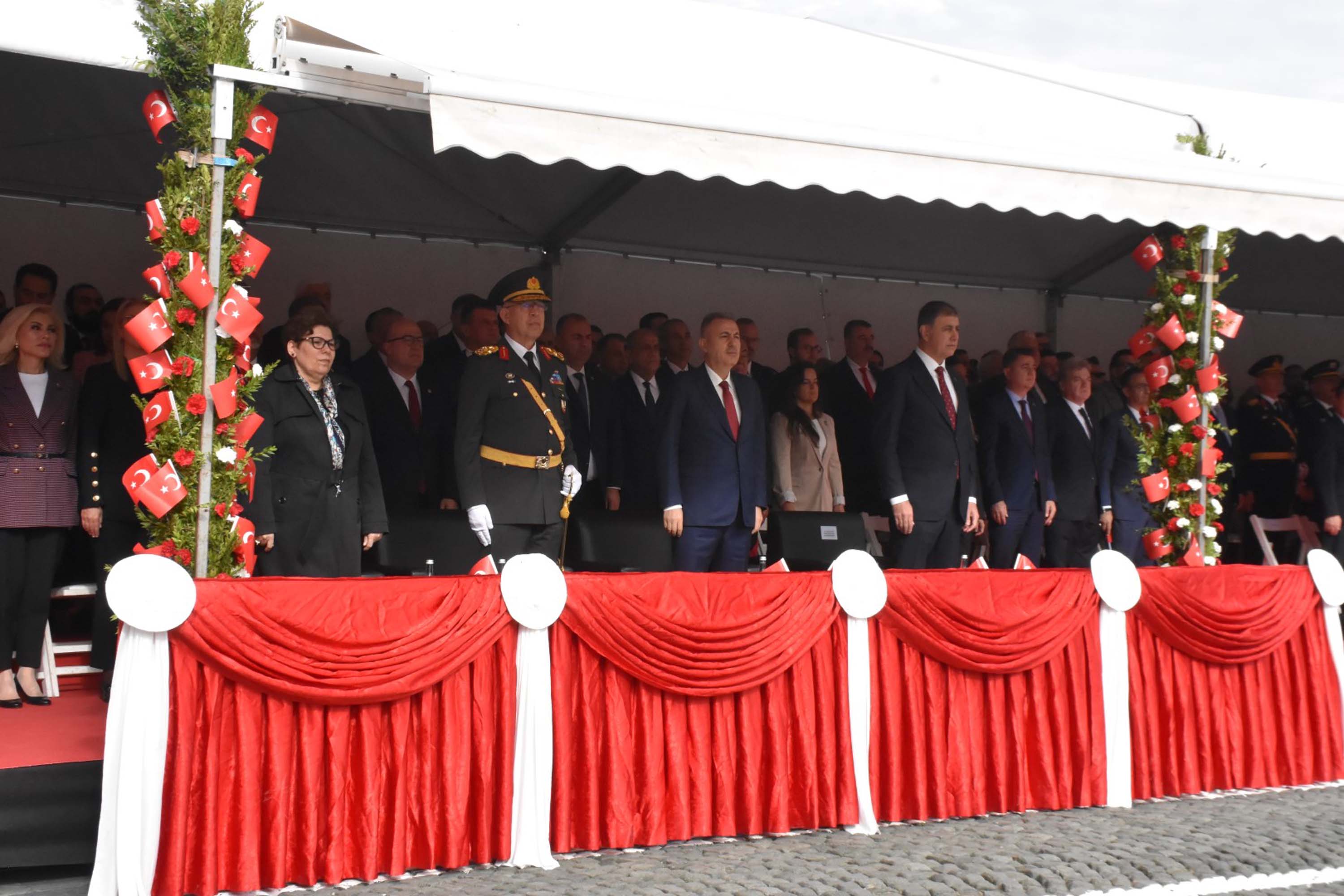 İzmir'de Cumhuriyet'in 103'üncü yılı kutlamalarından görüntüler