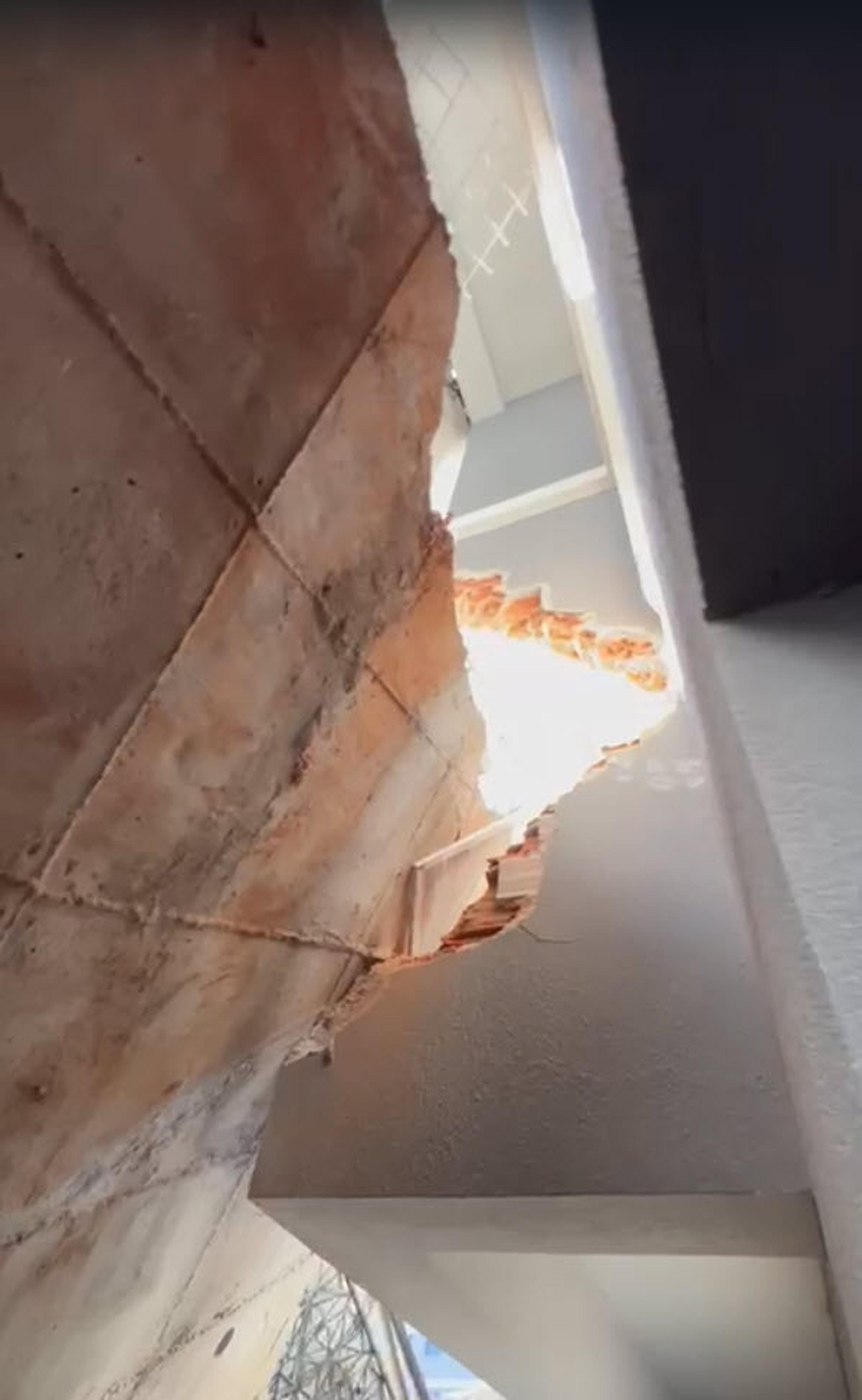 İzmir’de toprak kayması; 2 bina ve 7 araç zarar gördü