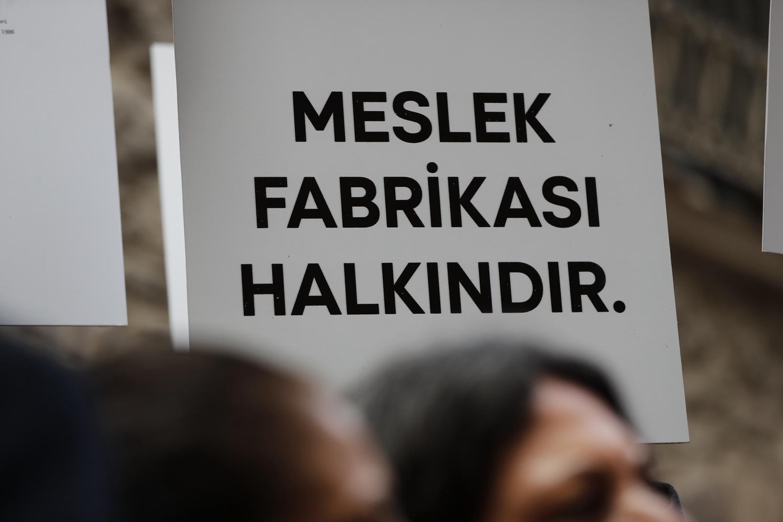 Vakıflar’ın tahliye talebine karşı Meslek Fabrikası önünde nöbet 