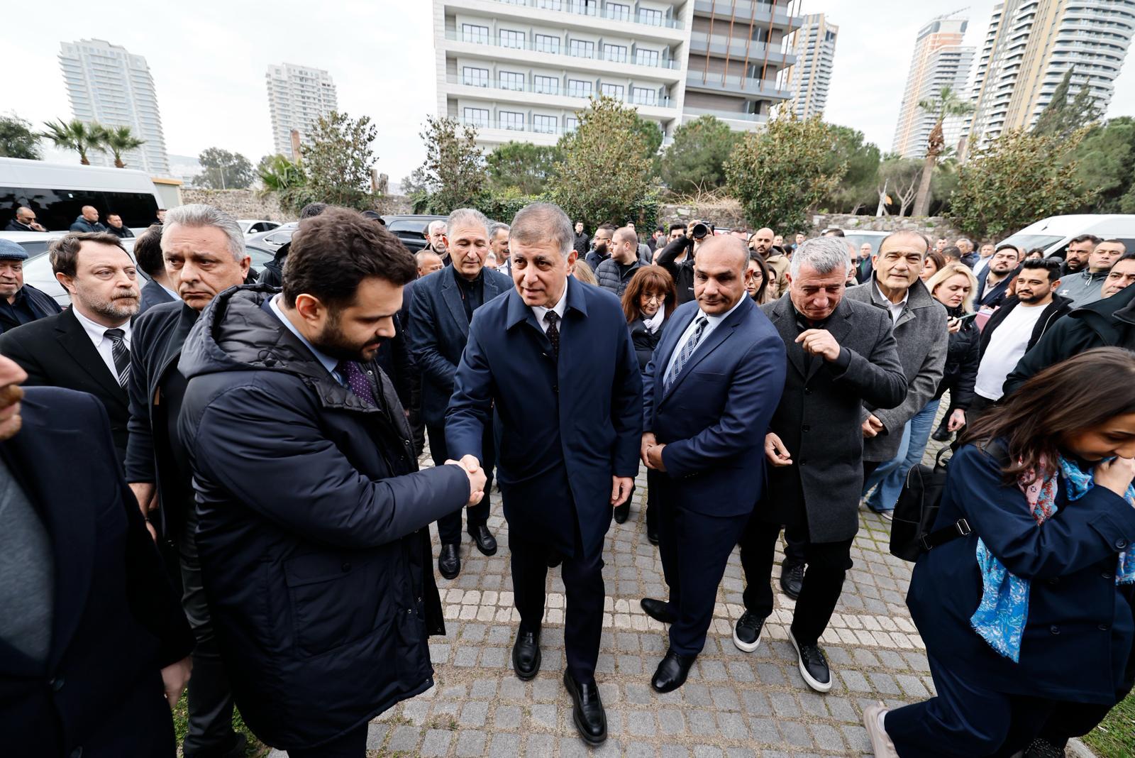 Vakıflar’ın tahliye talebine karşı Meslek Fabrikası önünde nöbet 