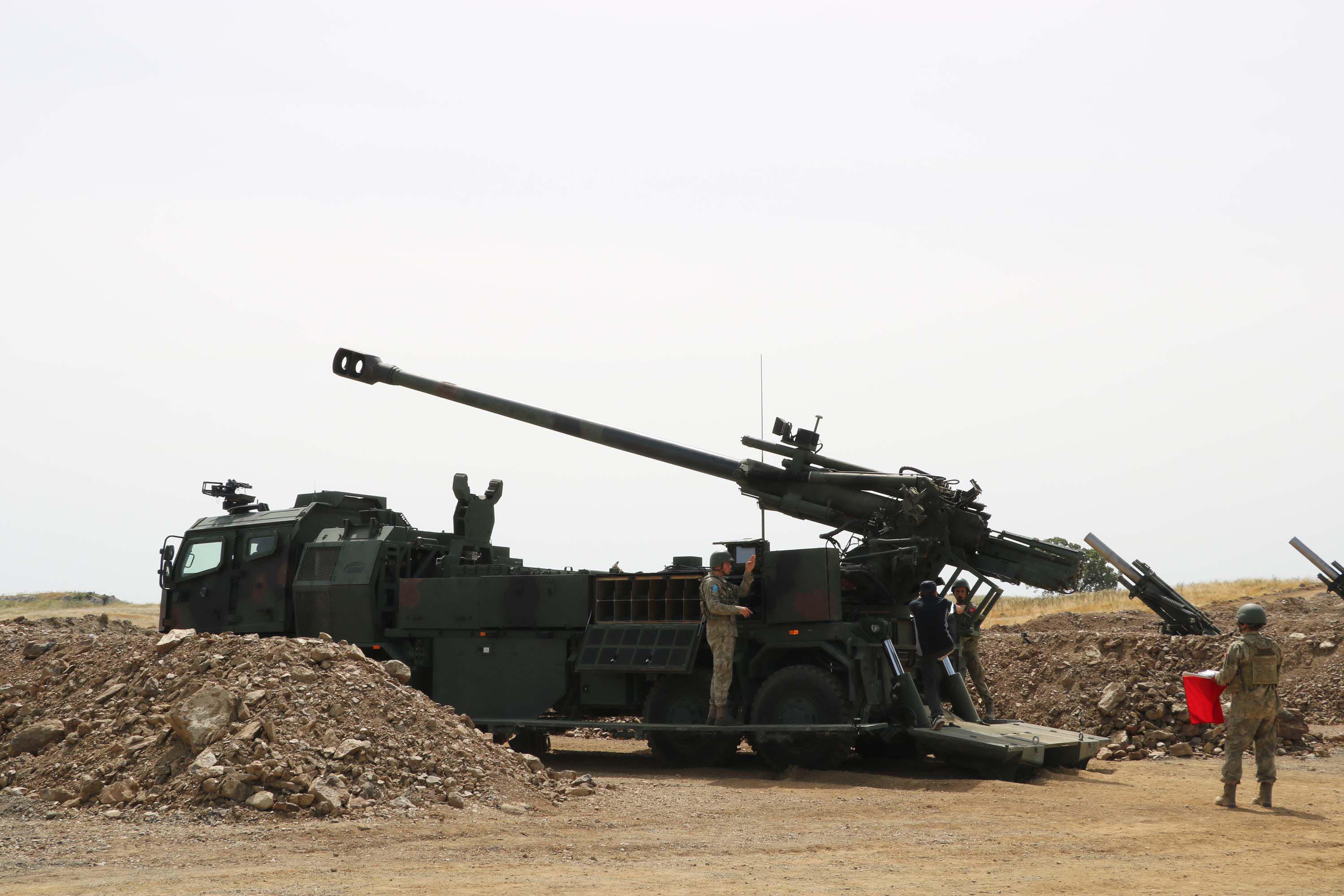 EFES-2026 Tatbikatı kapsamında Panter obüsü hayran bıraktı