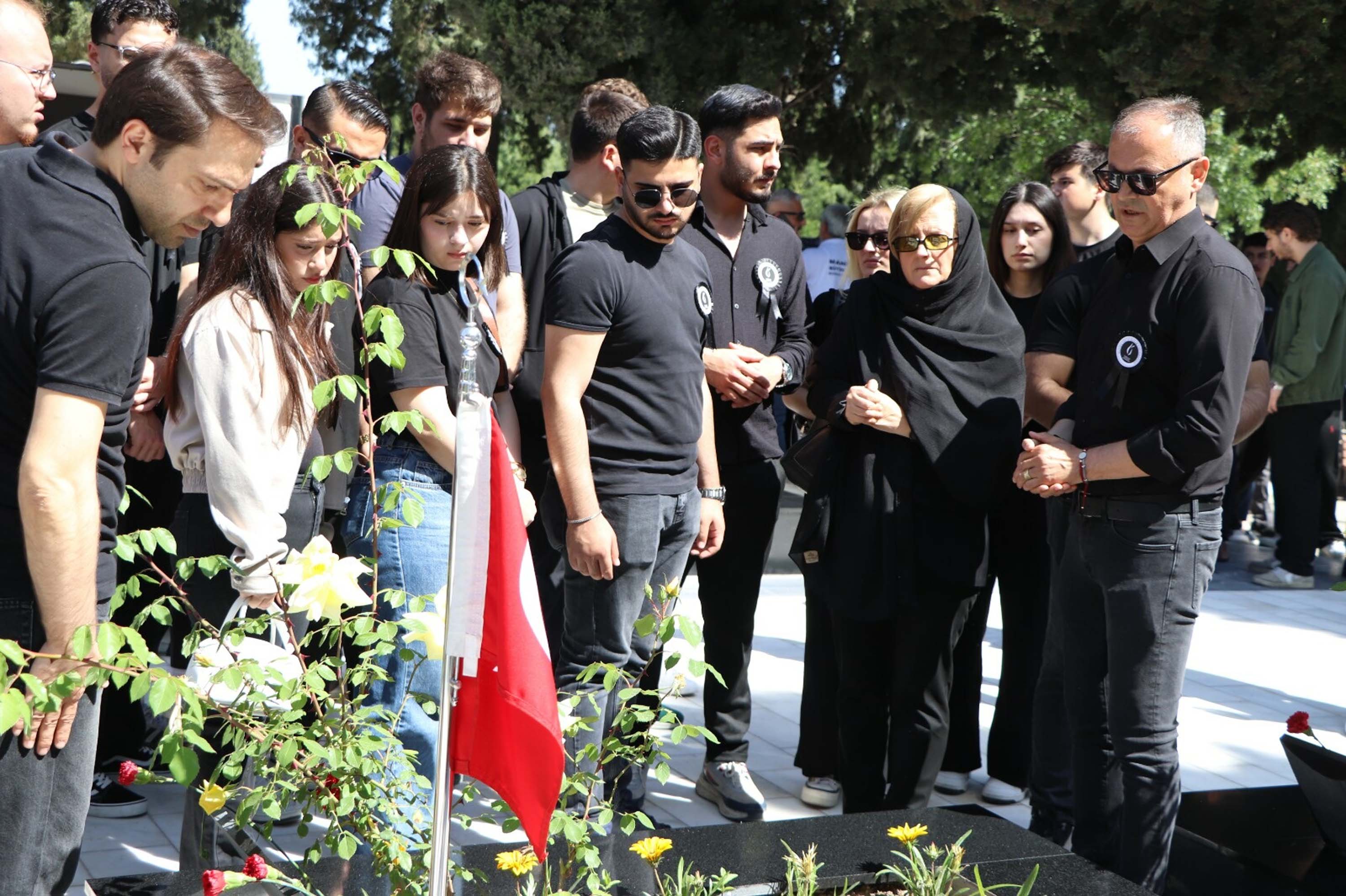 Soma'daki maden şehitleri dualarla anıldı