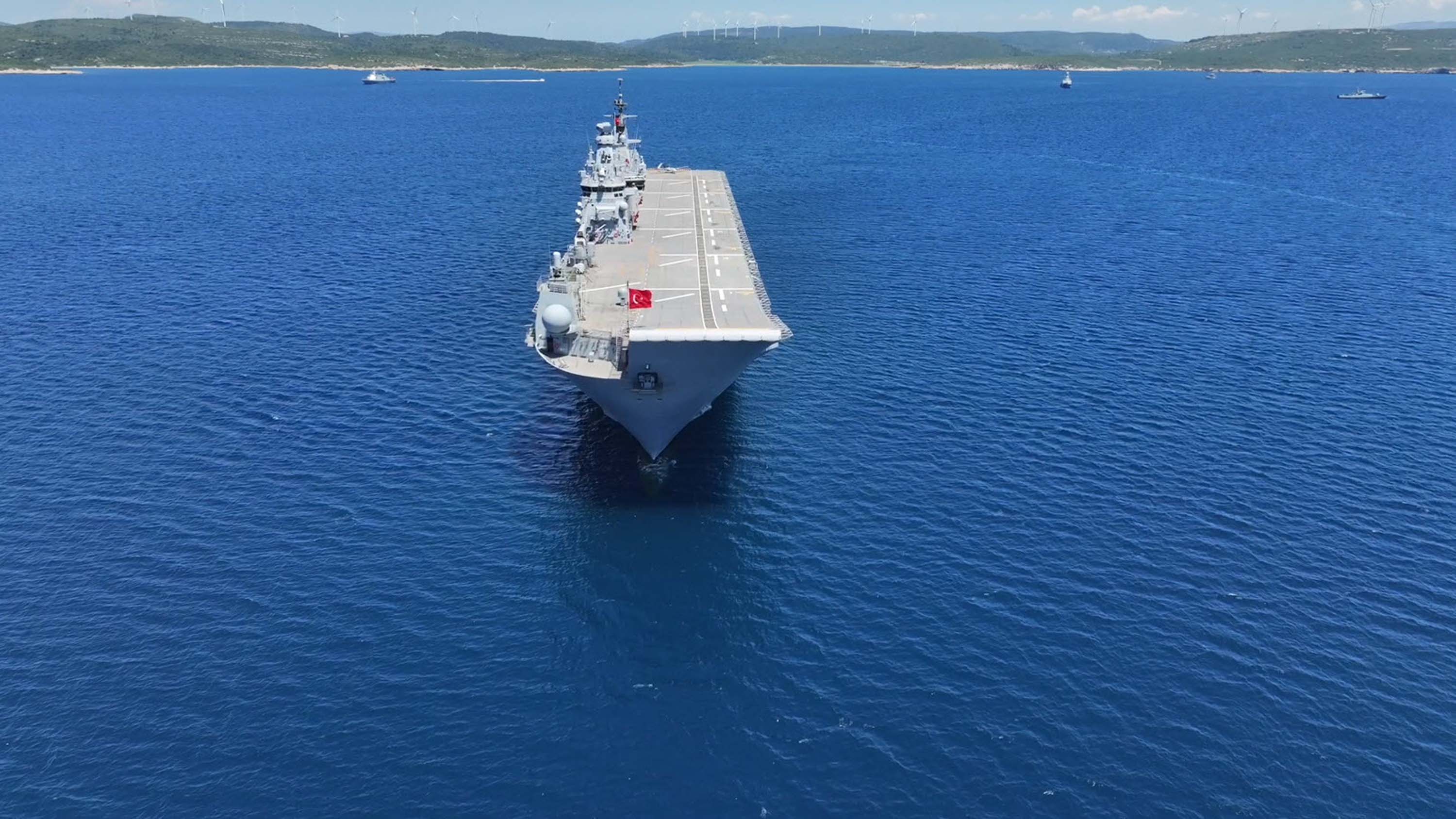 TCG Anadolu'nun imkan ve kabiliyetleri sergilendi