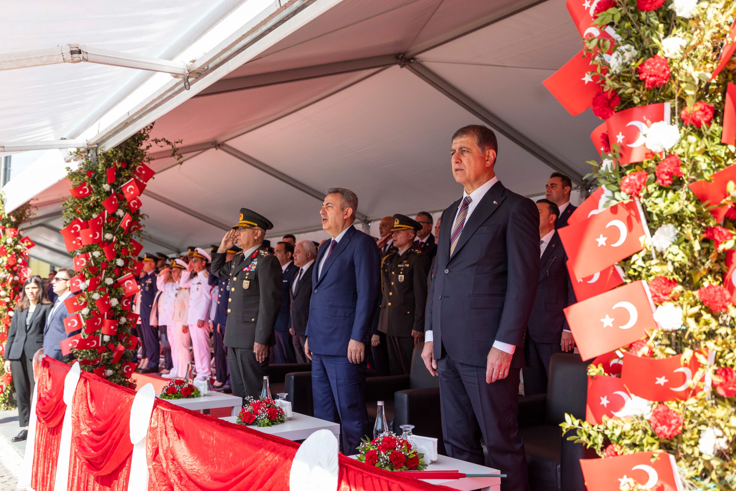 İzmir’de 19 Mayıs coşkusu