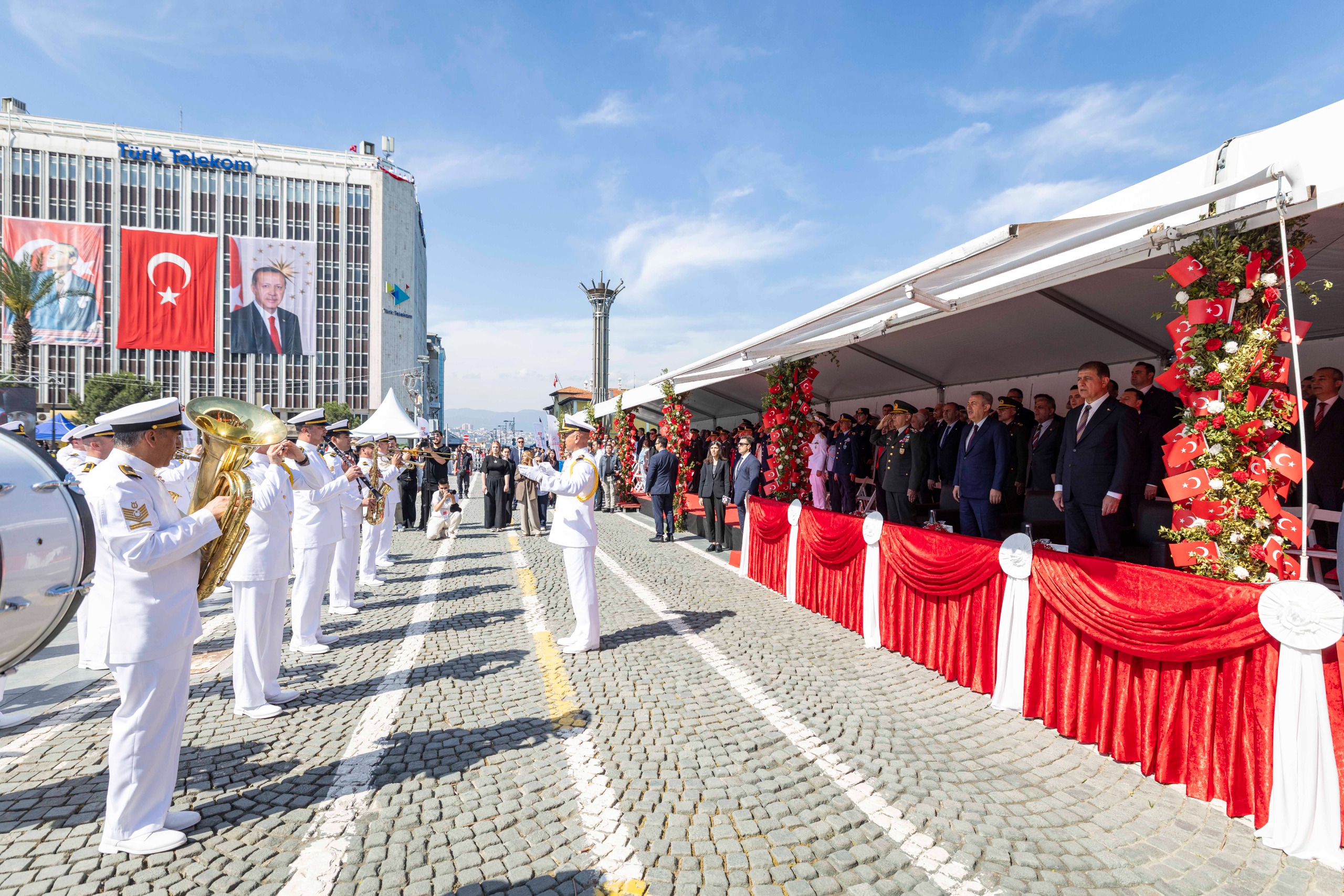 İzmir’de 19 Mayıs coşkusu