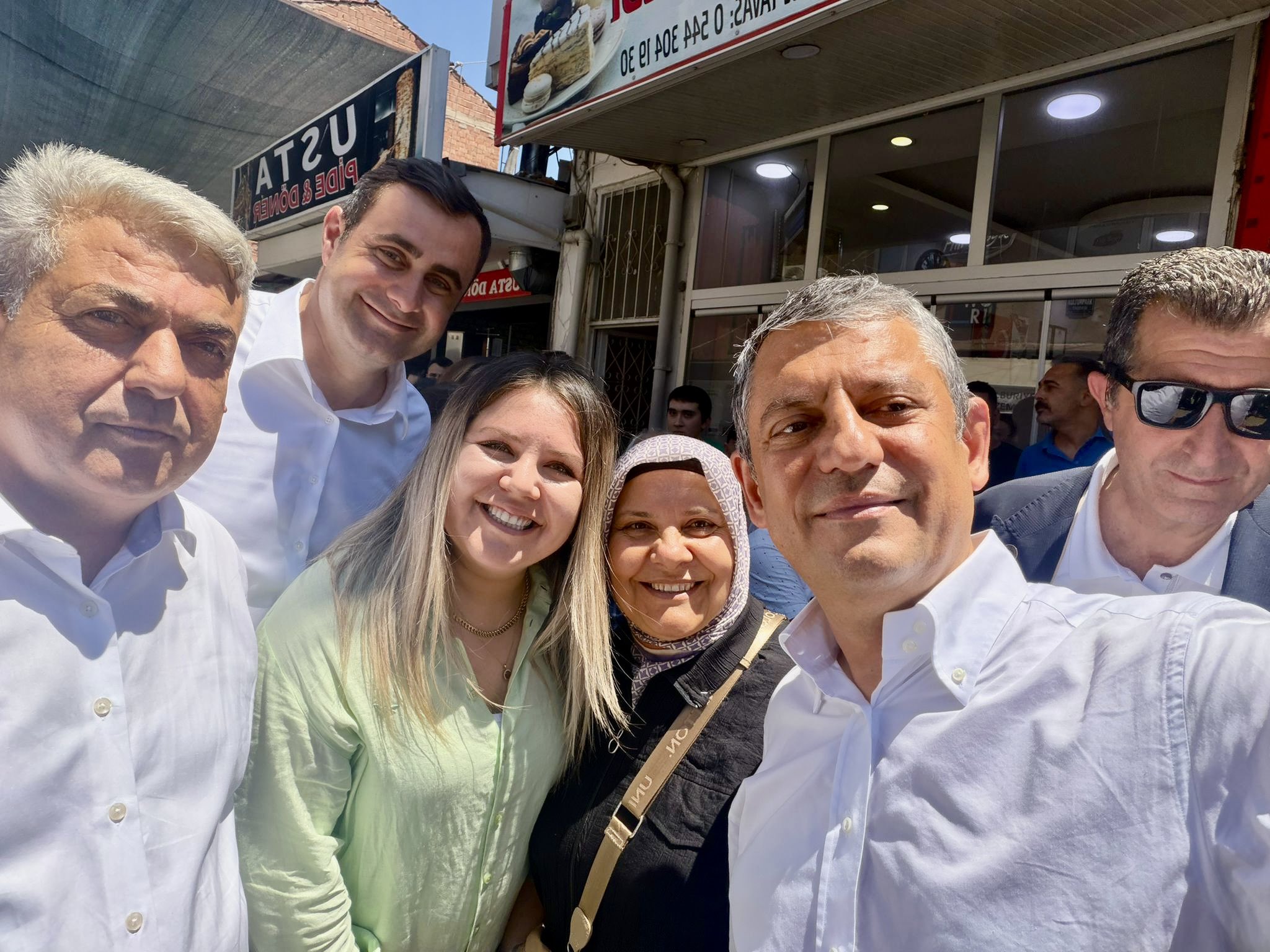 Özgür Özel İzmir'de