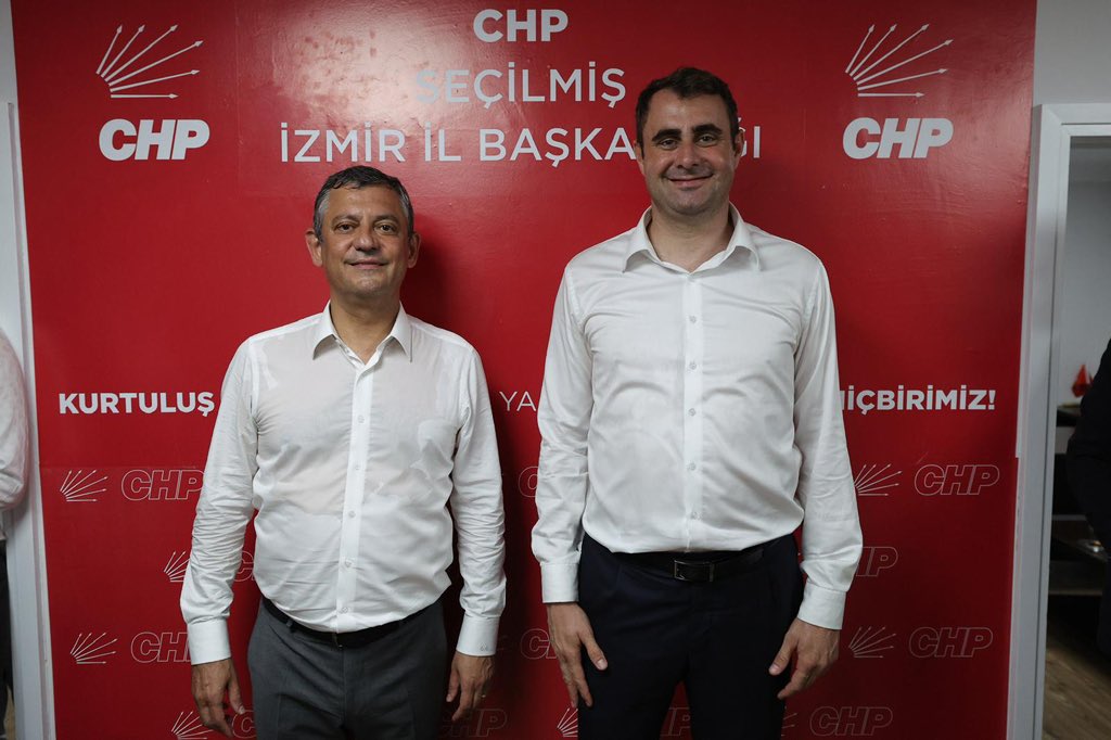 Özgür Özel İzmir'de