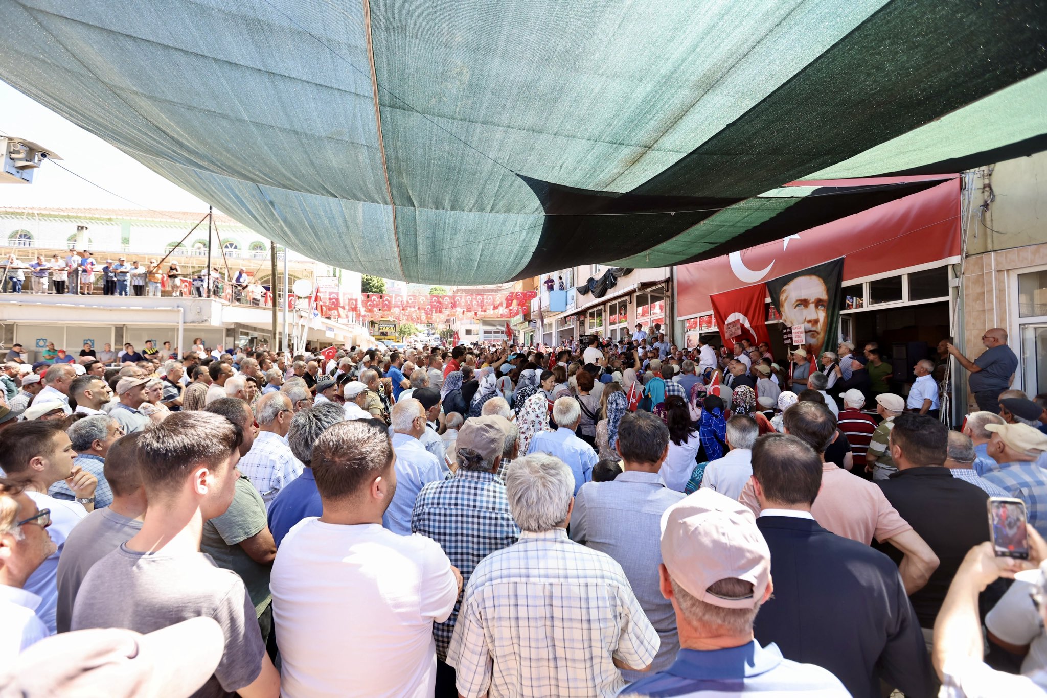 Özgür Özel İzmir'de