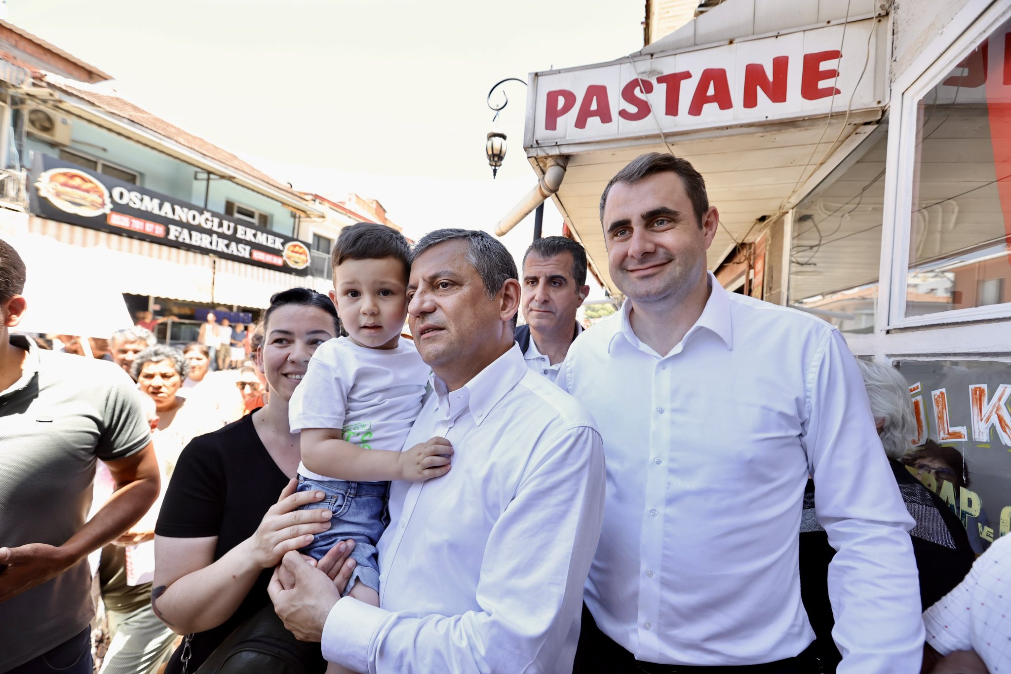 Özgür Özel İzmir'de