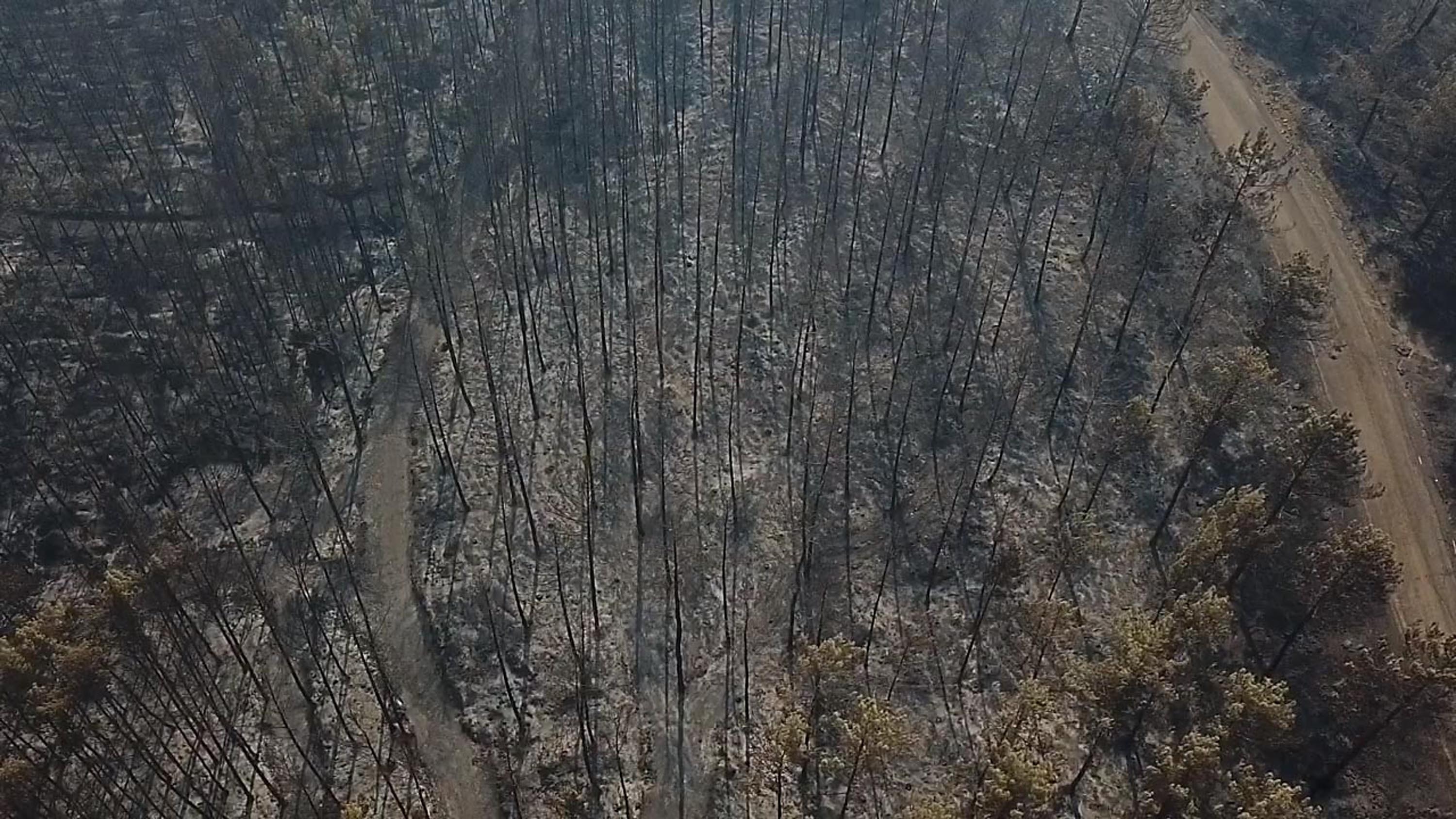 Seydikemer'de yangının izleri dronla görüntülendi