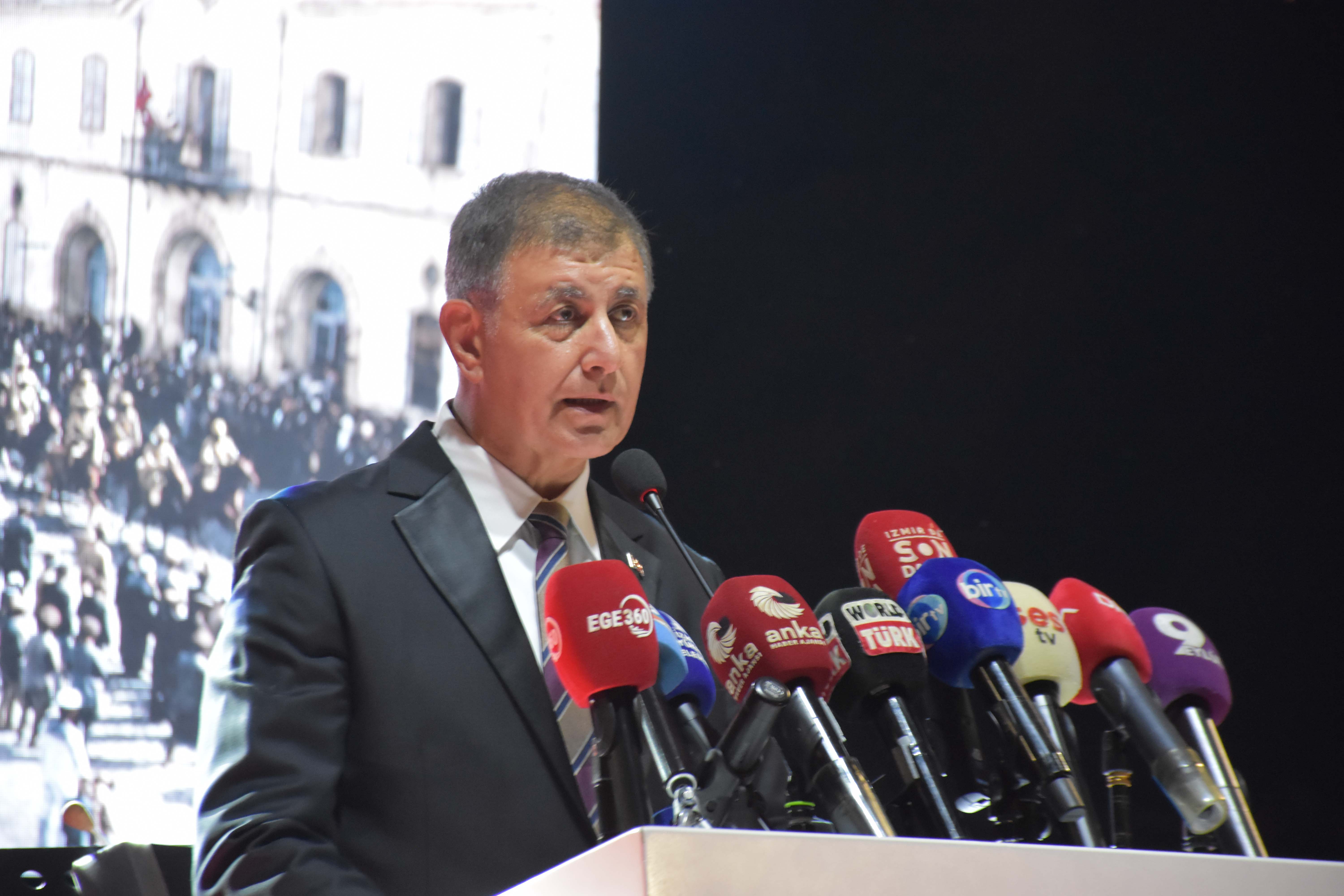İzmir'in kurtuluşunun 104'üncü yılına özel resepsiyon