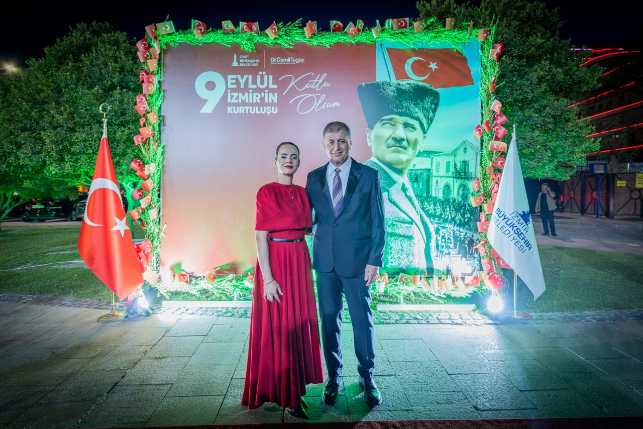 İzmir'in kurtuluşunun 104'üncü yılına özel resepsiyon