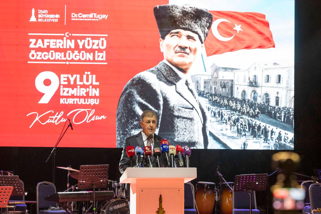 İzmir'in kurtuluşunun 104'üncü yılına özel resepsiyon