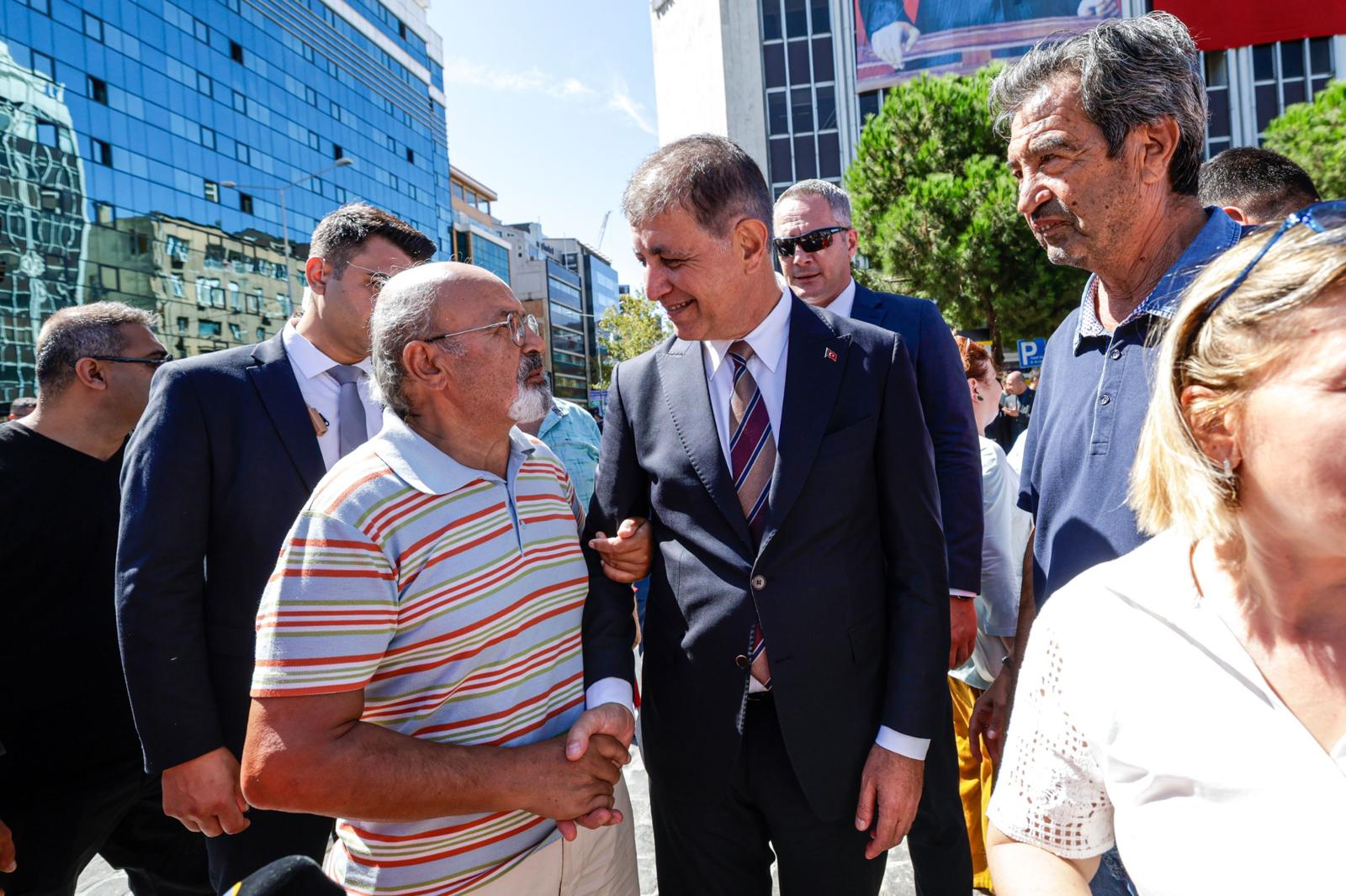 9 Eylül coşkusu Süvari Birlikleri’nin bayrak töreniyle devam ediyor 104 yıldır aynı heyecanla