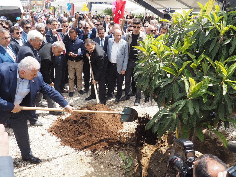 Bakan Yıldırım'ın İzmir ziyareti