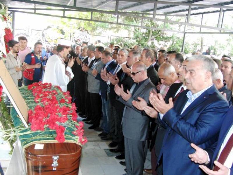 Azad Fazla'ya veda