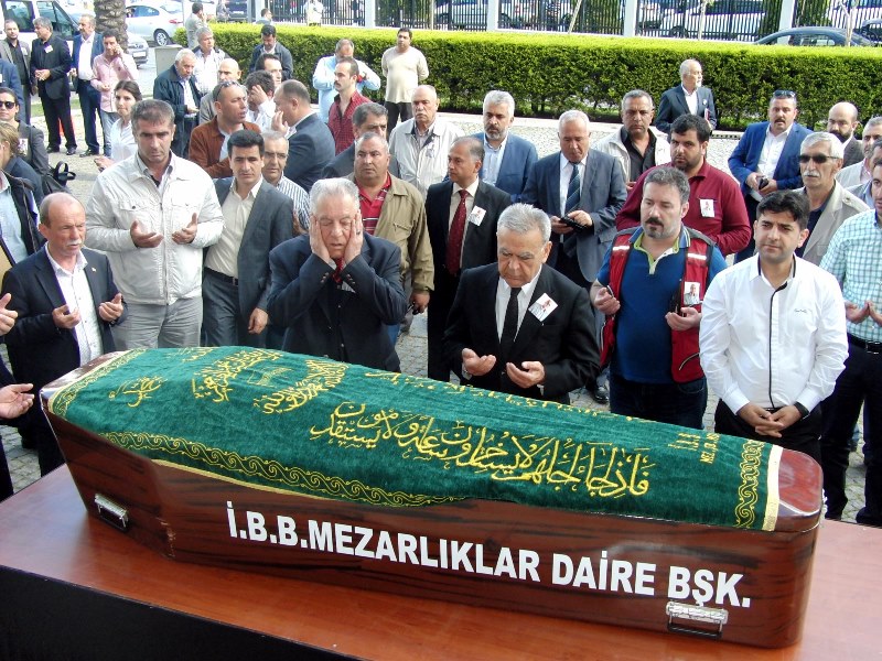 Azad Fazla'ya veda