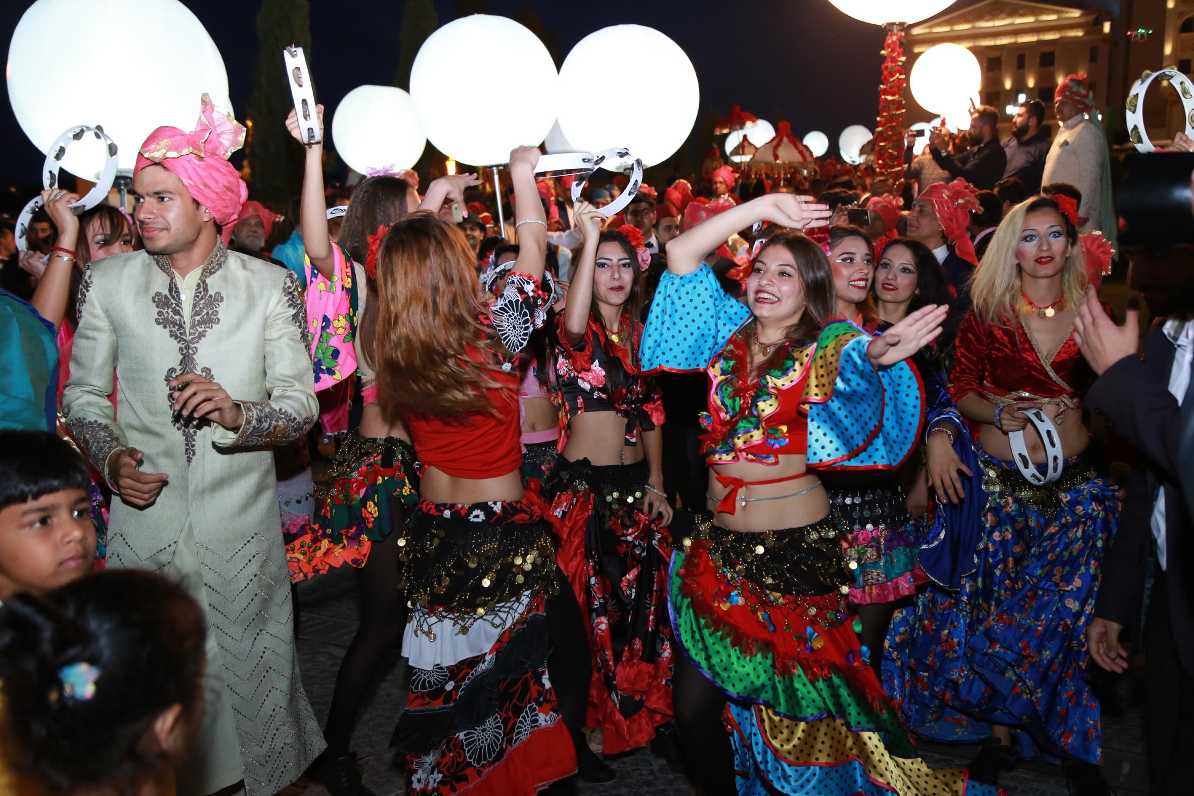Hindu milyarder Antalya'da 10 milyon Euro'luk düğünle evleniyor