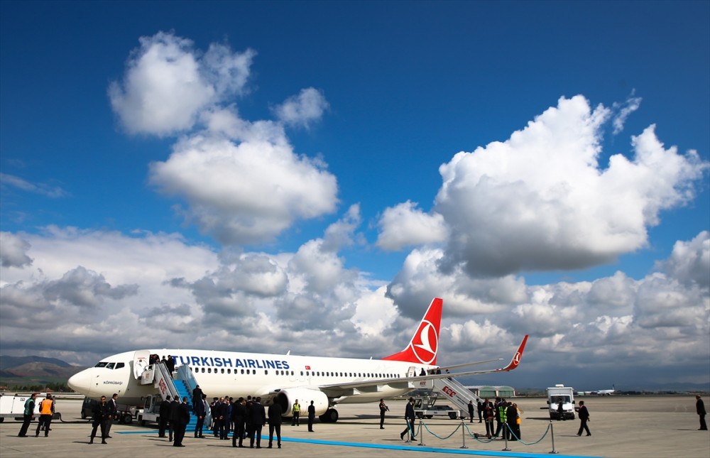 Davutoğlu'nun Bosna ziyaretinde dikkat çeken ayrıntı!