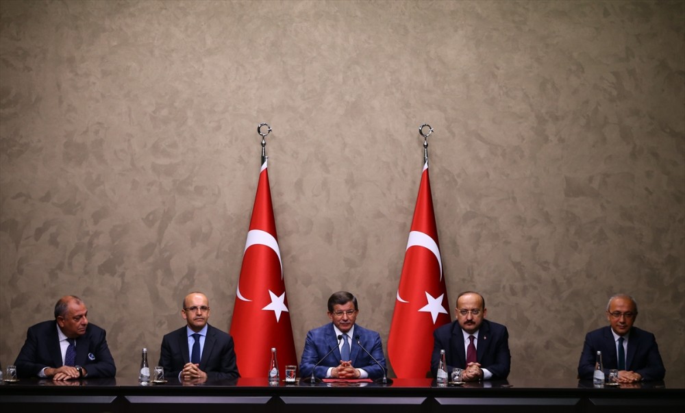 Davutoğlu'nun Bosna ziyaretinde dikkat çeken ayrıntı!