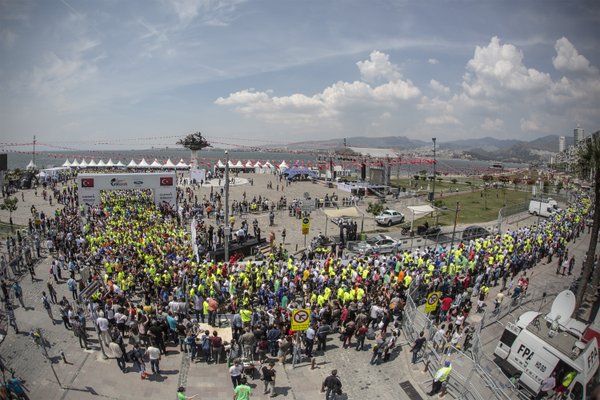 İzmir koşamayanlar için koştu!