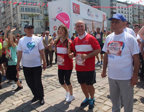 İzmir koşamayanlar için koştu!