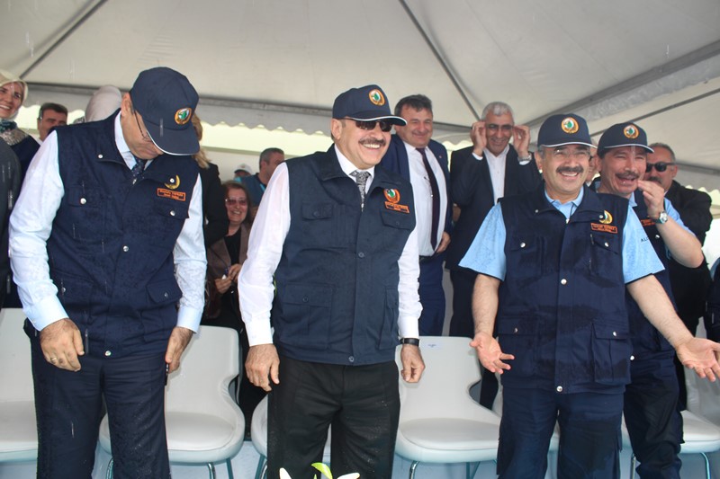 Bakan Eroğlu'nun zor anları