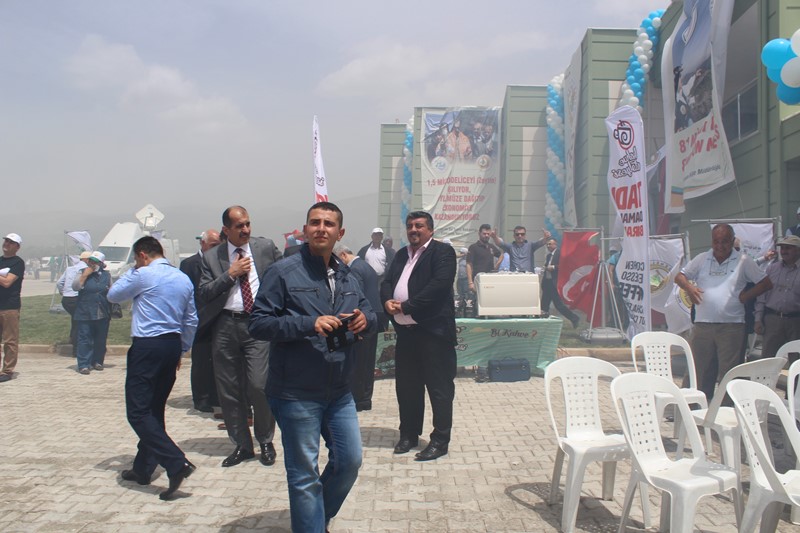 Bakan Eroğlu'nun zor anları