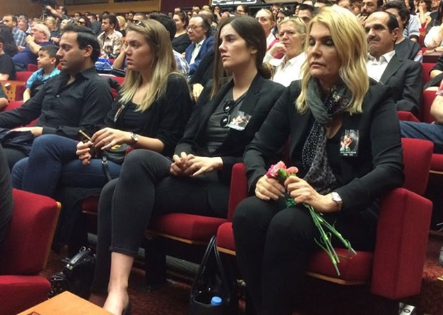 Ünlü isimlerin gözyaşları Oya Aydoğan için döküldü