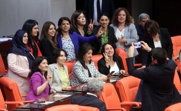 Dokunulmazlık görüşmeleri günün kareleri