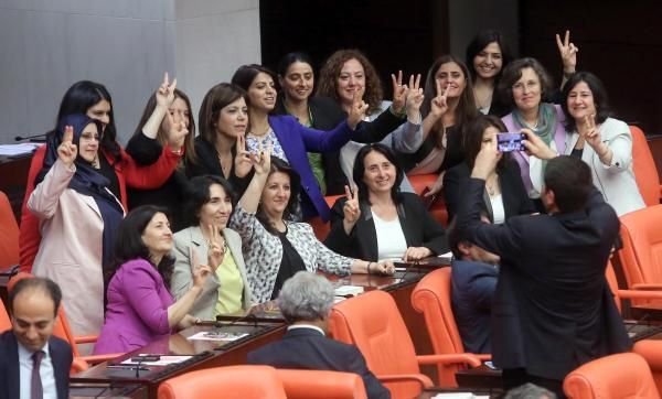 Dokunulmazlık görüşmeleri günün kareleri