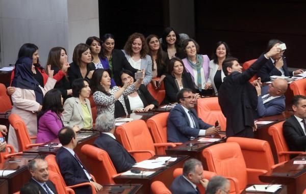 Dokunulmazlık görüşmeleri günün kareleri