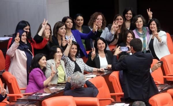 Dokunulmazlık görüşmeleri günün kareleri