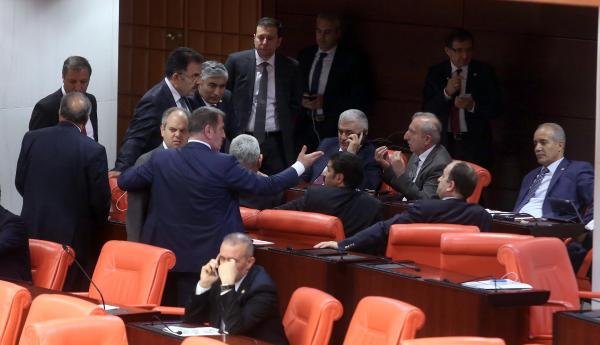 Dokunulmazlık görüşmeleri günün kareleri